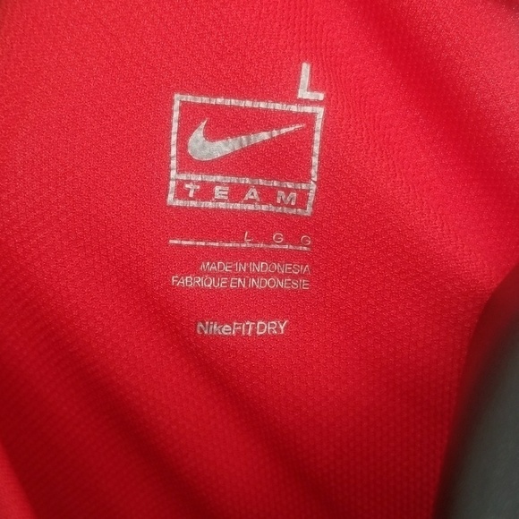 NIKE MEN TSHIRT SZ. LARGE - Picture 4 of 8